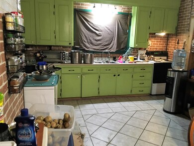 Kitchen, downstairs unit