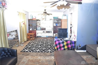 1012 Gribble Dr, Franklin, OH 45005 - photo 2