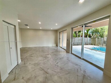 15254 SW 109th St, Miami, FL 33196 - photo 7