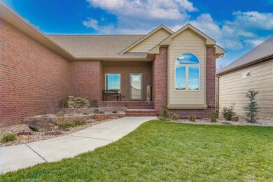 220 S Crocker Ct, Colwich, KS 67030 - photo 2