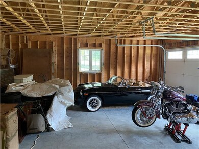 4 Maplecrest Dr, Greenville, RI 02828 - photo 7