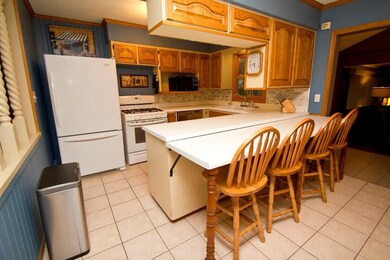 Eat in Kitchen