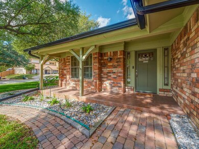 1201 Schumac Ln, Bedford, TX 76022 - photo 3