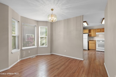 8393NWestCloverleafDr-7