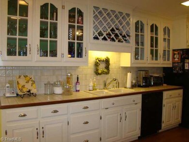 853 Oakmont Dr, Asheboro, NC 27205 - photo 4