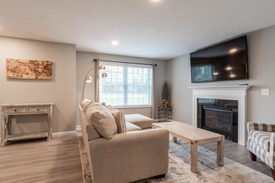 10 Peregrine Way, Milford, NH 03055 - photo 5