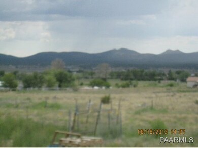 365 W Quail Rd, Paulden, AZ 86334 - photo 4