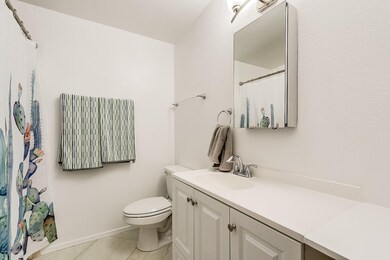 715 Belvedere Ave-46