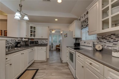 63 Chestnut Ln, Hendersonville, NC 28792 - photo 7