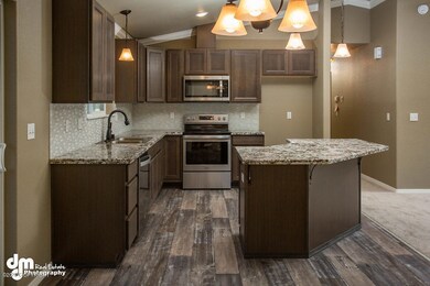 Kitchen_DMD_9087-SMALL