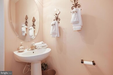 15406 Elizabeth Burbage Loop, Woodbridge, VA 22191 - photo 6