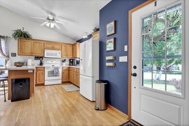 810 Allisons Mead, Sauk Rapids, MN 56379 - photo 3