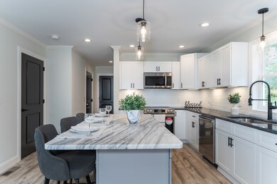 43 Fuller Rd, Palmer, MA 01069 - photo 3