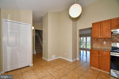 5506 Phelps Luck Dr, Columbia, MD 21045 - photo 6