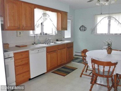 6608 Freedom Ave, Sykesville, MD 21784 - photo 5