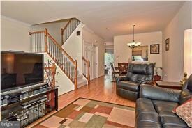 13276 Coppermill Dr, Herndon, VA 20171 - photo 6