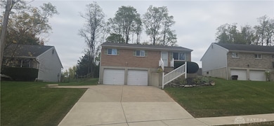 407 W Central Ave, Camden, OH 45311 - photo 2