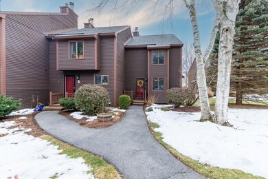 66 Thornhill Rd, Stratham, NH 03885 - photo 2