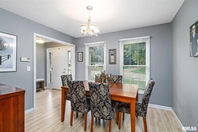 1826 E Rusholme St, Davenport, IA 52803 - photo 3