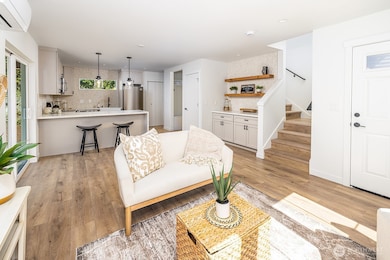 12029 40th Ave NE unit C, Seattle, WA 98125 - photo 2