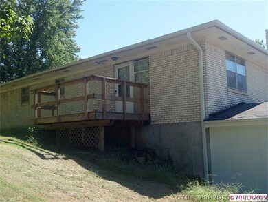 Deck off dining room