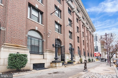 1100 00 S Broad St unit 200A, Philadelphia, PA 19146 - photo 2