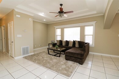 503 Scissor Trail Cir, Laredo, TX 78045 - photo 3