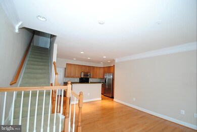 14728 Potomac Branch Dr unit 483A, Woodbridge, VA 22191 - photo 4