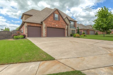 7539 E Galveston Place, Broken Arrow, OK 74014 - photo 3