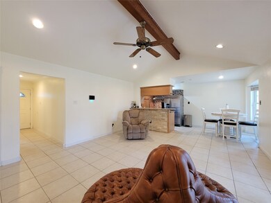 11043 Caribbean Ln, Houston, TX 77089 - photo 5