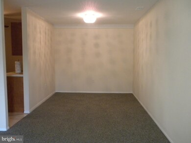 3123 Farnborough Ct, Silver Spring, MD 20906 - photo 5