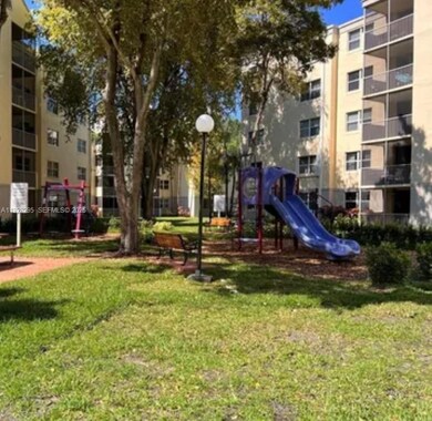 8160 Geneva Ct unit 110, Doral, FL 33166 - photo 5