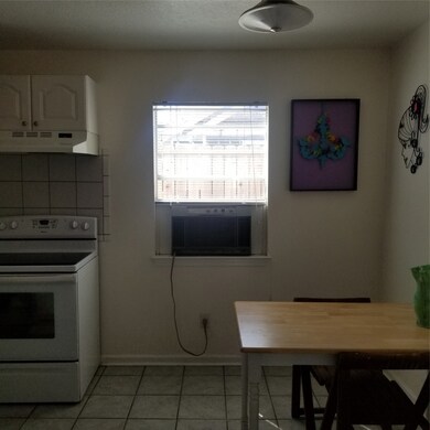 1032 Walling St unit B, Houston, TX 77009 - photo 5