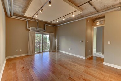 150-311 Bee St (34)