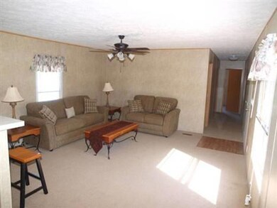 ImgTour_Kiss%20LR%202