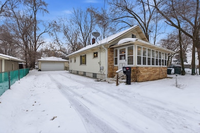 135 Frontenac St SE, Grand Rapids, MI 49548 - photo 4