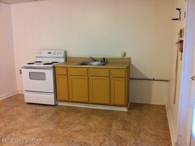Wyoming 1C - Kitchen