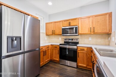 2324 Sunset Bluff Dr, Jacksonville, FL 32216 - photo 6