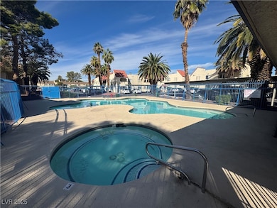 4919 Newport Cove Dr unit D, Las Vegas, NV 89119 - photo 3