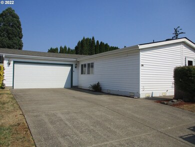 1111 SE 3rd Ave unit 59, Canby, OR 97013 - photo 2