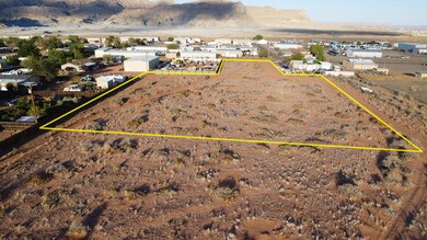 0 B-11-2 B-J-28 unit 25-264712, Big Water, UT 84741 - photo 2