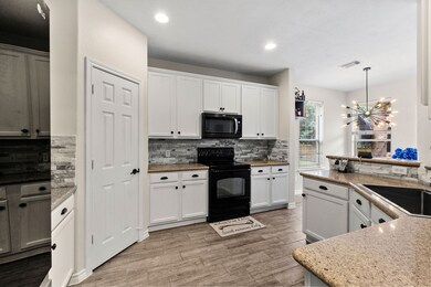 14 Milepost Ct, Spring, TX 77382 - photo 7