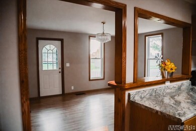 338 Letson Ave, Kenton, OH 43326 - photo 7