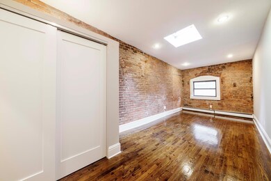 unlisted-address, New York, NY 10001 - photo 3