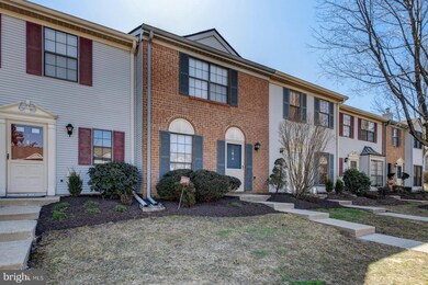 4 Lyon Ln unit 19E, Franklin Park, NJ 08823 - photo 2