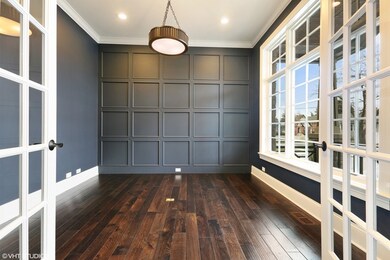 121 Joanne Way, Elmhurst, IL 60126 - photo 2