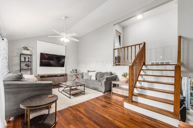 [003] 4882 Beatrice Dr, Columbu