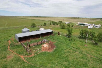 Barn, Corral, cattle pens, well and electricity