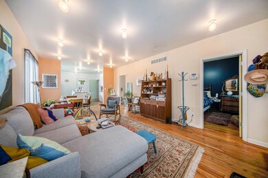 3346 Meade St, HamtraMcK, MI 48212 - photo 5