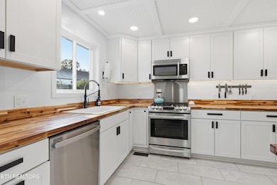 1021 Oxford Hills Dr, Maryville, TN 37803 - photo 5